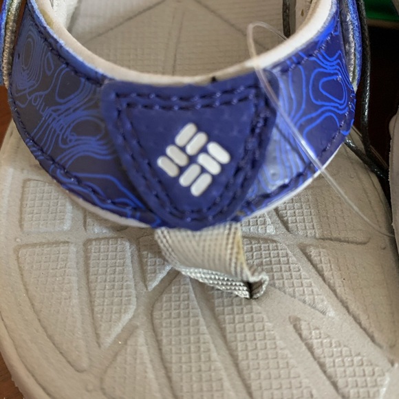 columbia flip flops amazon